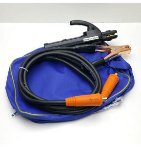 el soldador cevik evolution 20 incluye una funda de tela para guardar los cables